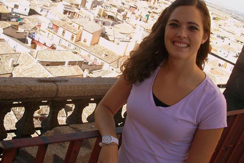 安德里亚·温比格勒13岁，在参加了几个令人印象深刻的项目后，在西班牙教英语...